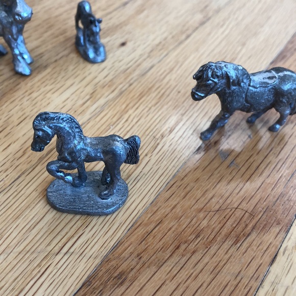 PEWTER PONIES - collectibles - set of 4 - Picture 6 of 6